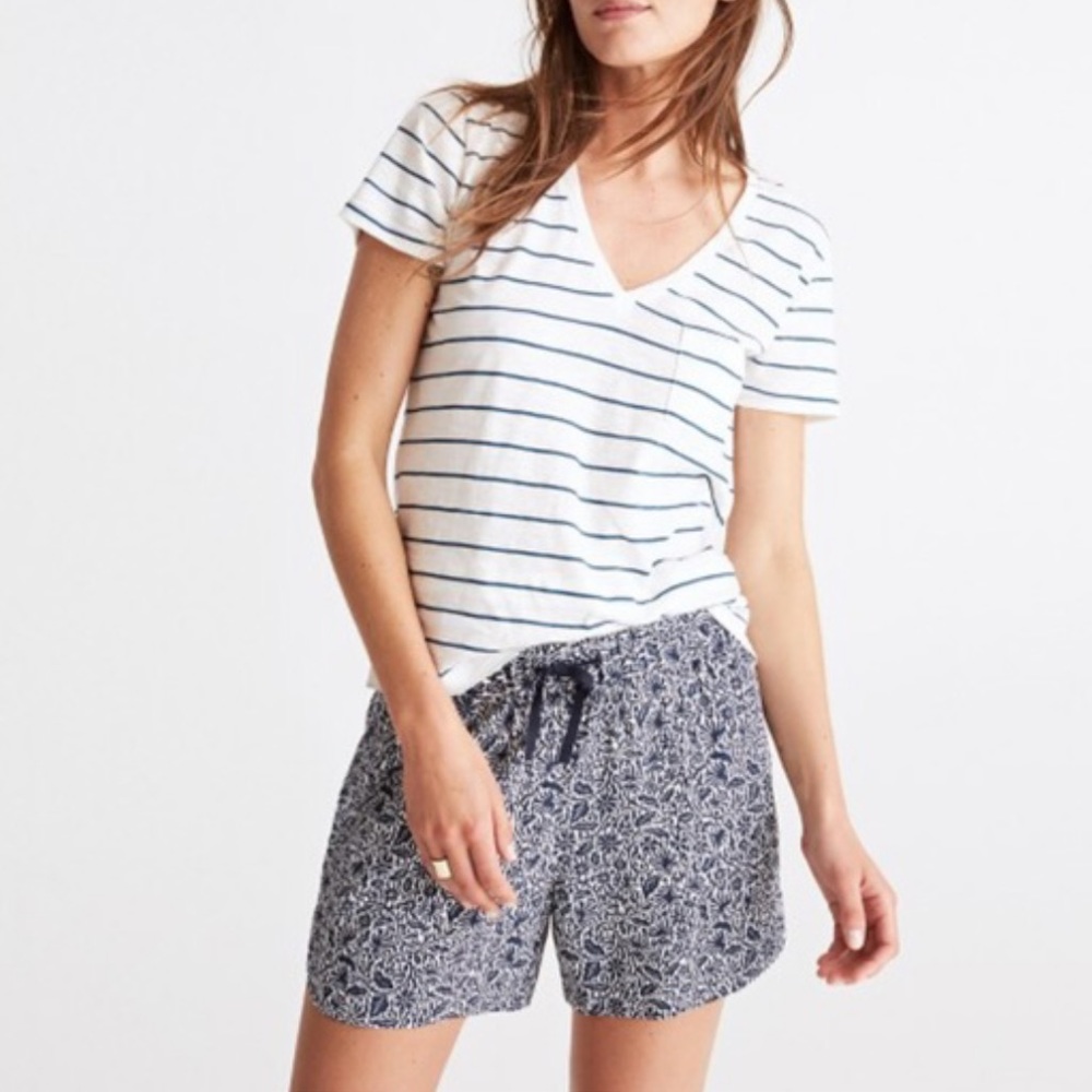 Madewell Drapey Pull-on Shorts in Woodcut Floral